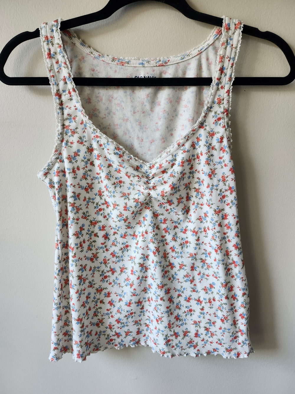 White Floral Ribbed Tank Top - Picture 2 of 9
